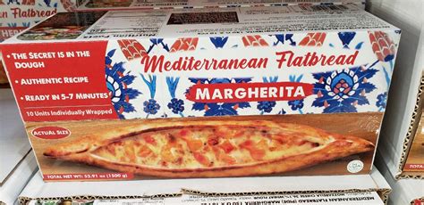 Mediterranean Flatbread (9239.0) - calories, carbs, nutrition