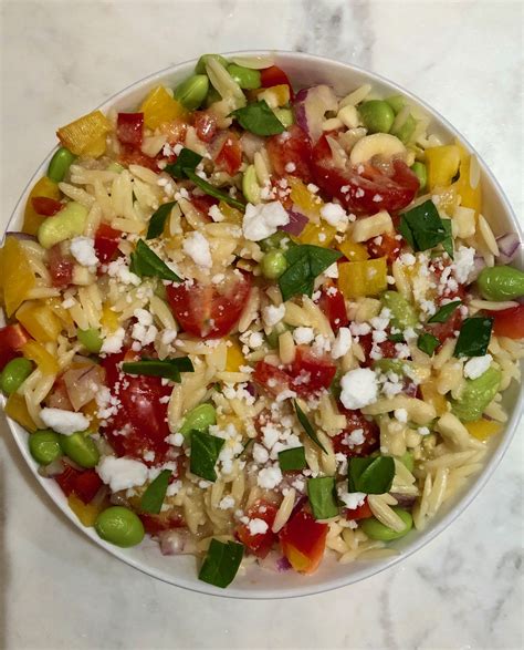 Mediterranean Orzo Salad - calories, carbs, nutrition