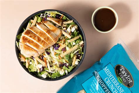 Mediterranean Salad & Chicken Sword - calories, carbs, nutrition