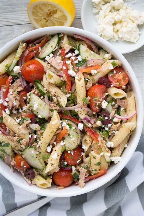 Mediterranean Tuna Pasta Salad - calories, carbs, nutrition