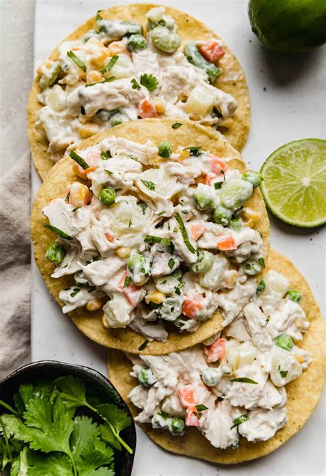 Mexican Chicken Salad - calories, carbs, nutrition