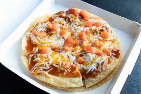 Mexican Pizza, 7" - calories, carbs, nutrition