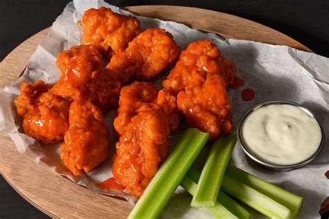 Mild Buffalo Wings (Boneless) - calories, carbs, nutrition