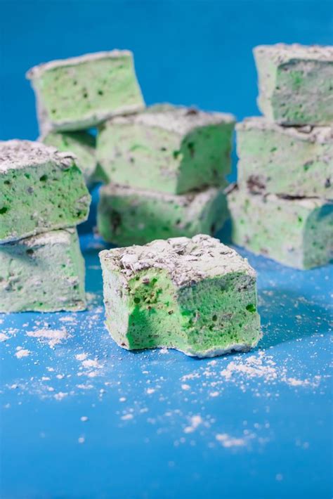 Mint Chocolate Chip Marshmallows - calories, carbs, nutrition