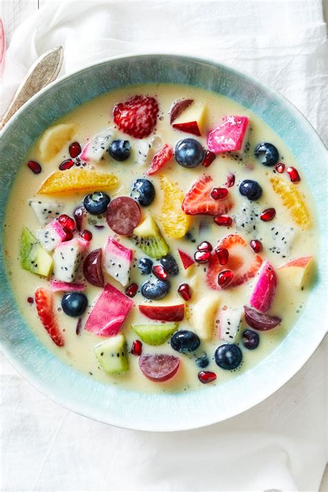 Mixed Fruit Soup - calories, carbs, nutrition