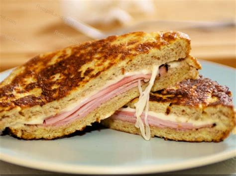 Monte Cristo Sandwich (2394.0) - calories, carbs, nutrition