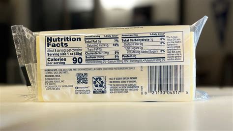 Mozarella - calories, carbs, nutrition