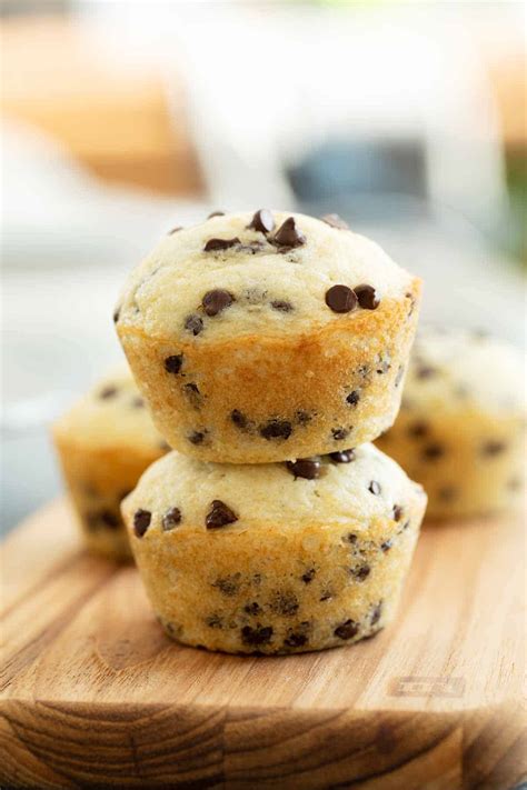 Muffin Mix Peanut Butter Sour Cream Choc Chip #16 Scoop - calories, carbs, nutrition