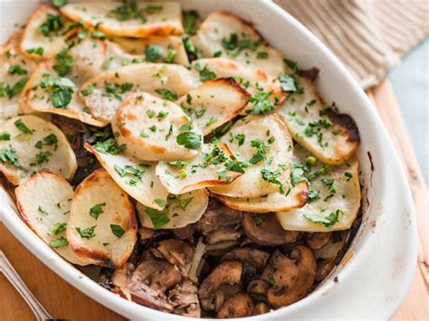 Mushroom and Potato Casserole - calories, carbs, nutrition