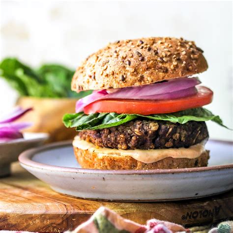 Mushroom Black Bean Quinoa Burgers (55502.6) - calories, carbs, nutrition