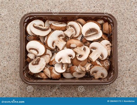 Mushroom Cremini Sliced 1/8" 1 Cup - calories, carbs, nutrition