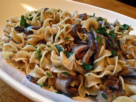 Mushroom Portobello Stroganoff - calories, carbs, nutrition