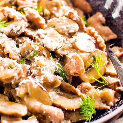 Mushroom Stroganoff - calories, carbs, nutrition
