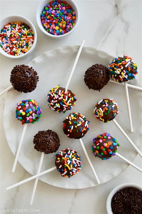 No-Bake Chocolate Cookie Pops - calories, carbs, nutrition