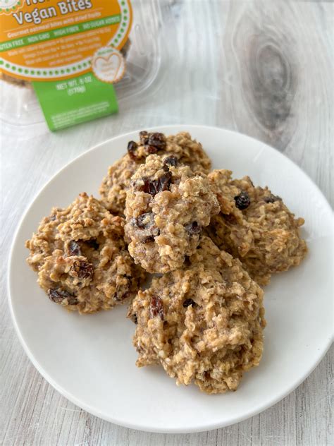 Oat, Caramel and Peanut Bites - calories, carbs, nutrition