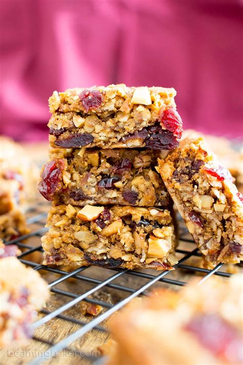 Oatmeal Breakfast Bars with Cranberries and Pumpkin Seeds (114099.0) - calories, carbs, nutrition