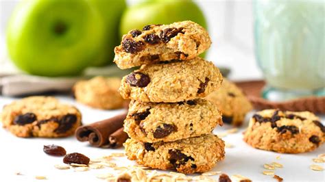 Oatmeal Raisin Cookie 3-Pack - calories, carbs, nutrition