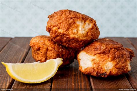 Old Fashioned Fish Cakes - calories, carbs, nutrition