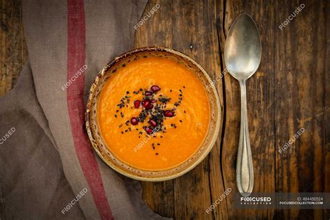 Oriental Carrot & Coconut Soup - calories, carbs, nutrition