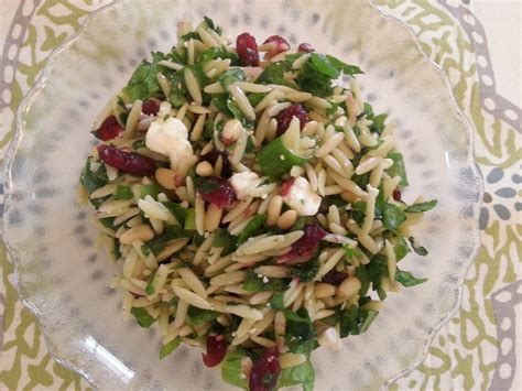 Orzo Salad with Ripe Olives and Pine Nuts - calories, carbs, nutrition