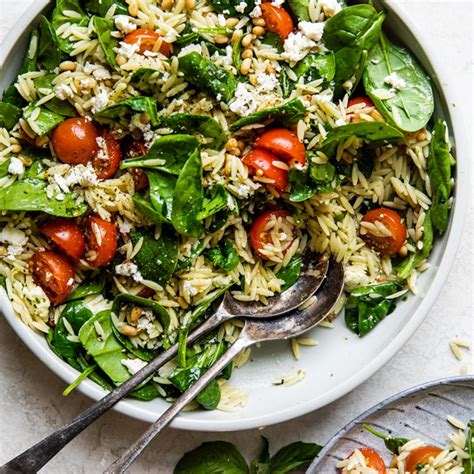 Orzo Salad with Spinach & Feta - calories, carbs, nutrition