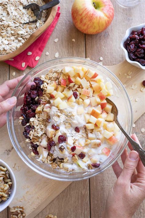 Overnight Oats with Cranberry Apple Topping - calories, carbs, nutrition