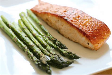 Pan Seared Salmon Fillet - calories, carbs, nutrition