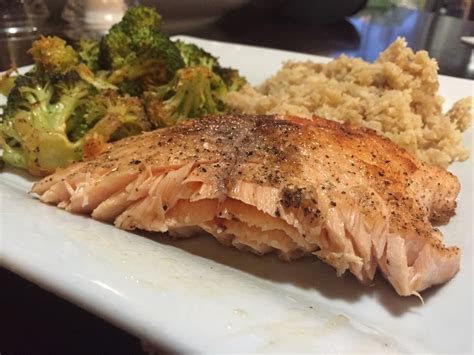 Pan Seared Salmon - calories, carbs, nutrition