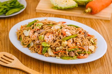 Pancit Noodles Plain - calories, carbs, nutrition