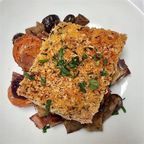 Panko Crusted Salmon - calories, carbs, nutrition