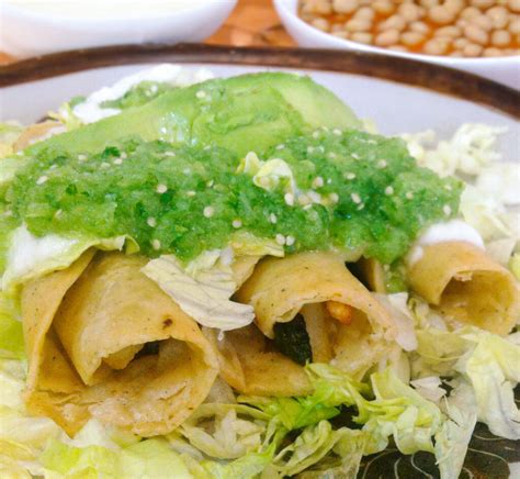 Papas con Rajas Tacos Fritos - calories, carbs, nutrition