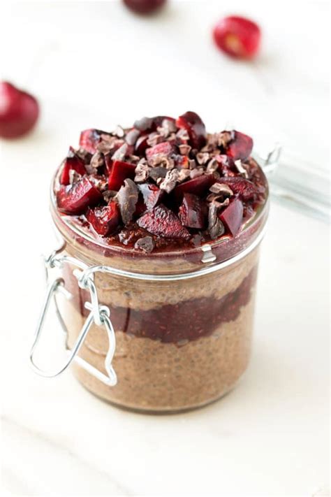 Parfait 9 oz Chocolate Chia Pudding & Cherry - calories, carbs, nutrition