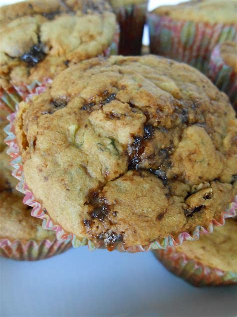 Parsley, Tomato & Onion Muffins - calories, carbs, nutrition