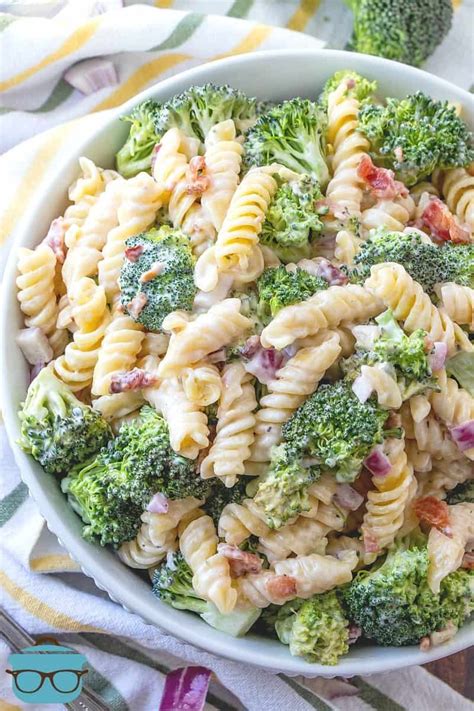 Pasta Salad with Roasted Broccoli - calories, carbs, nutrition