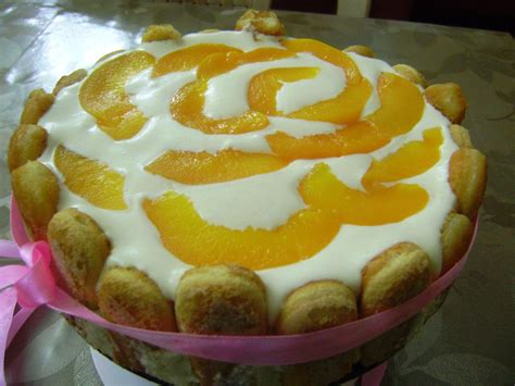 Peach Bavarian Cream - calories, carbs, nutrition