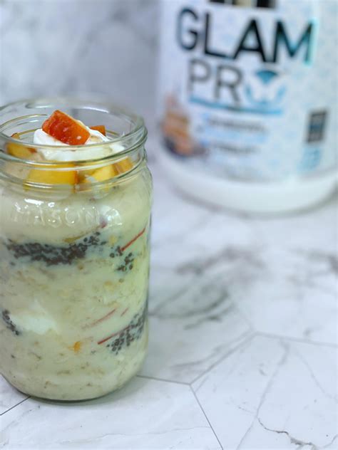 Peaches & Cream Overnight Oats - calories, carbs, nutrition