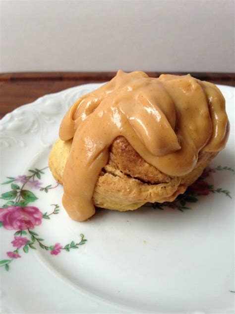 Peanut Butter Cinnamon Rolls - calories, carbs, nutrition