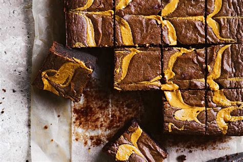 Peanut Butter Swirl Brownies - calories, carbs, nutrition