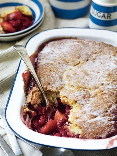 Pear and Raspberry Sponge Pudding - calories, carbs, nutrition