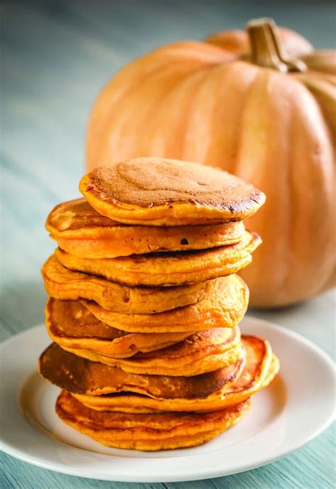 Pear-Topped Pumpkin Pancakes - calories, carbs, nutrition