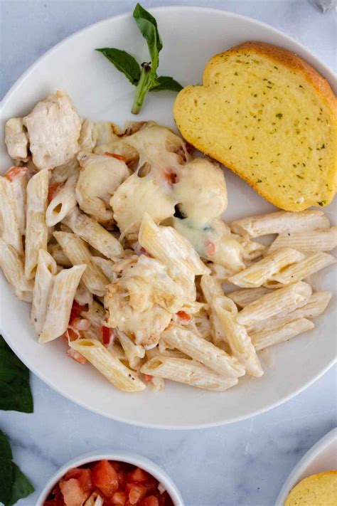 Penne with Three Cheeses - calories, carbs, nutrition