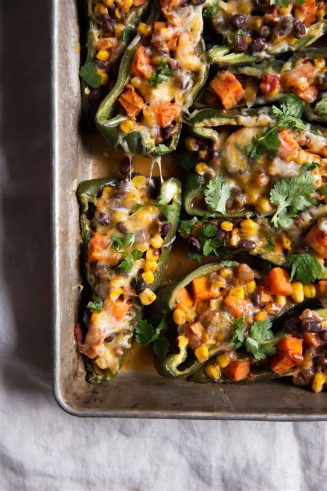 Pepper Poblano Stuffed Sweet Potato Puree & Aztec Corn - calories, carbs, nutrition
