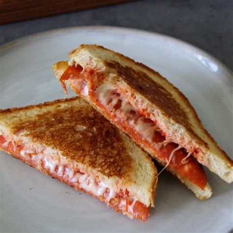 Pepperoni Panini - calories, carbs, nutrition