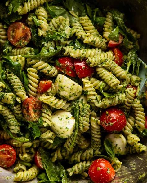 Pesto Pasta Salad - calories, carbs, nutrition