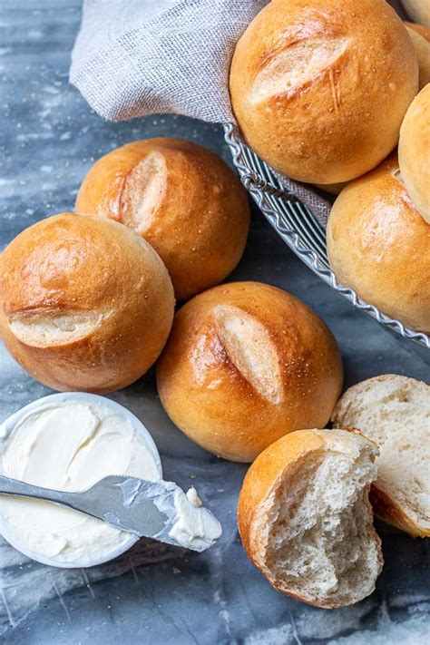 Petite Kaiser Rolls - calories, carbs, nutrition