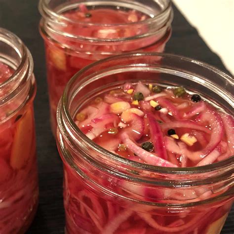 Pickled Red Onions and Jalapenos - calories, carbs, nutrition