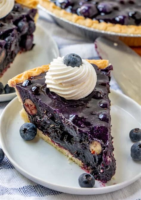 Pie Blueberry Whipped Topping Cut 8 - calories, carbs, nutrition