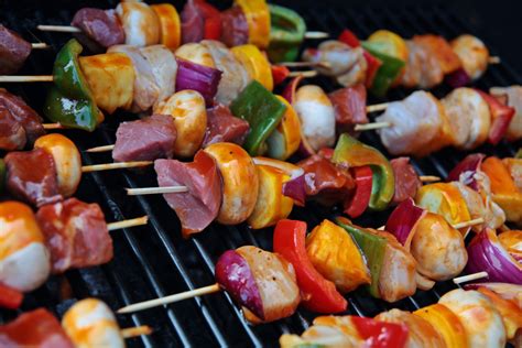 Pineapple and Chicken Vegetable Skewers - calories, carbs, nutrition