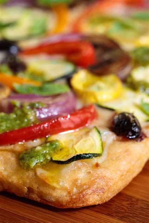 Pizza Snowshoe Roasted Veggie Cut 8 - calories, carbs, nutrition