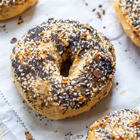 Poppy Seed Bagel - calories, carbs, nutrition